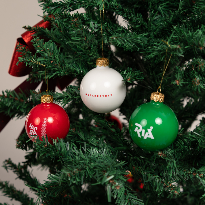 Karácsonyfadísz szett 6,6 CM ( 3 szín)
