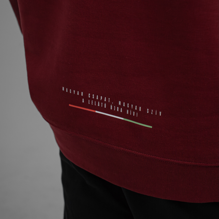 NEMZETI 11 KÖRNYAKÚ PULÓVER (BORDÓ)