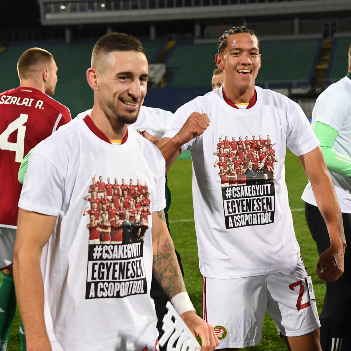#csakegyutt egyenesen a csoportból (EURO2024 emlékpóló) gyerek