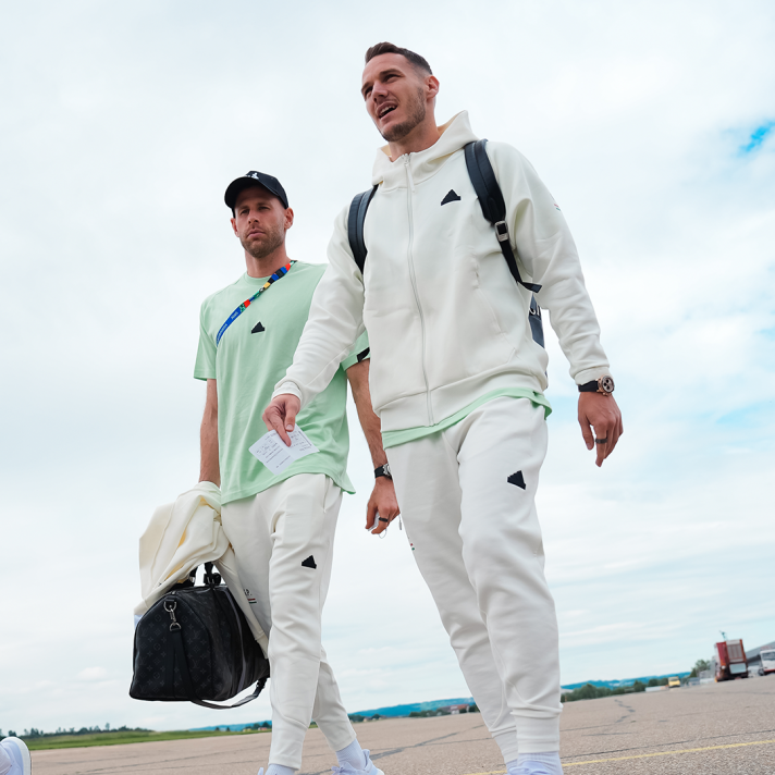 ADIDAS 2024 EB KOLLEKCIÓ - JOGGING ALSÓ