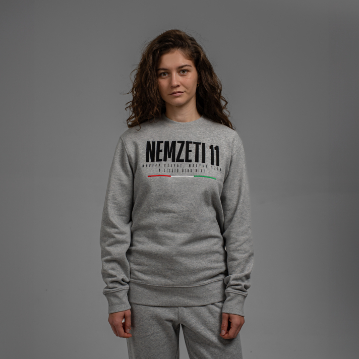 NEMZETI 11 KÖRNYAKÚ PULÓVER (SZÜRKE)