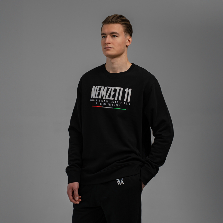 NEMZETI 11 KÖRNYAKÚ PULÓVER (FEKETE)