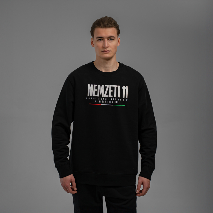 NEMZETI 11 KÖRNYAKÚ PULÓVER (FEKETE)