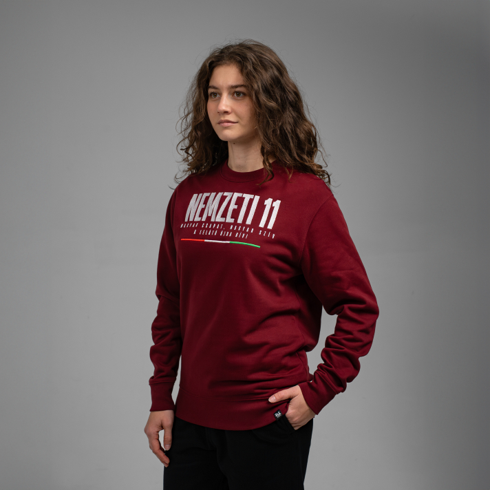 NEMZETI 11 KÖRNYAKÚ PULÓVER (BORDÓ)